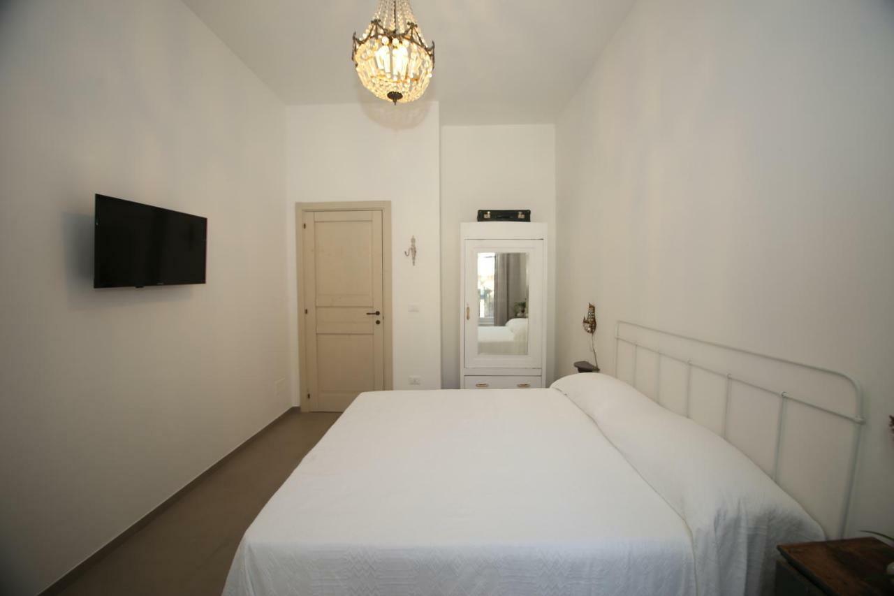 Bed and Breakfast Don Alfredo Tarento Exterior foto
